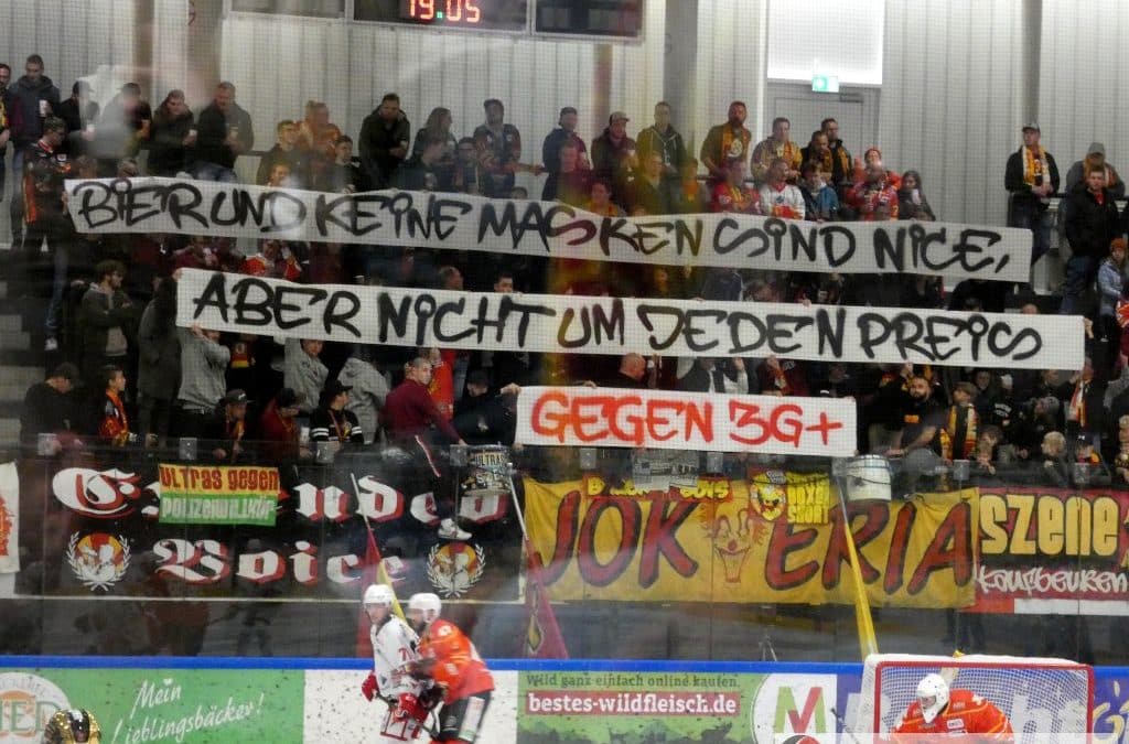 ESV Kaufbeuren Jokers v. Eispiraten Crimmitschau am 08.10.2021