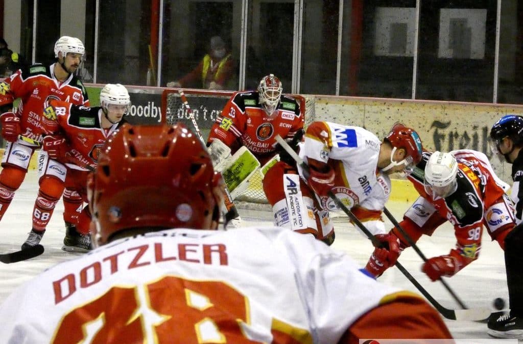 Eispiraten Crimmitschau vs. EV Landshut am 26.12.2021