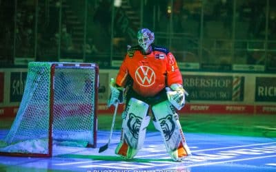 DEL-Warmup AEV vs. Wolfsburg/Dustin Strahlmeier 27.03.22