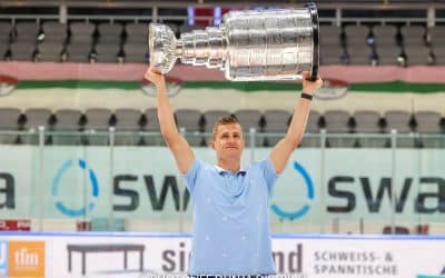 Nico Sturm bringt den Stanley Cup nach Augsburg 23.07.22