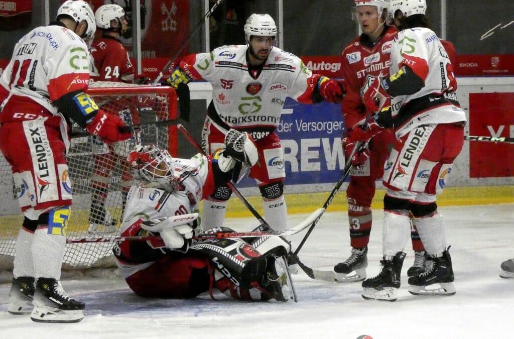 Eisbären Regensburg vs. Eispiraten Crimmitschau am 03.10.2023