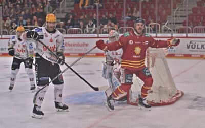 01.10.2024 Düsseldorfer EG vs. Fishtown Penguins Bremerhaven