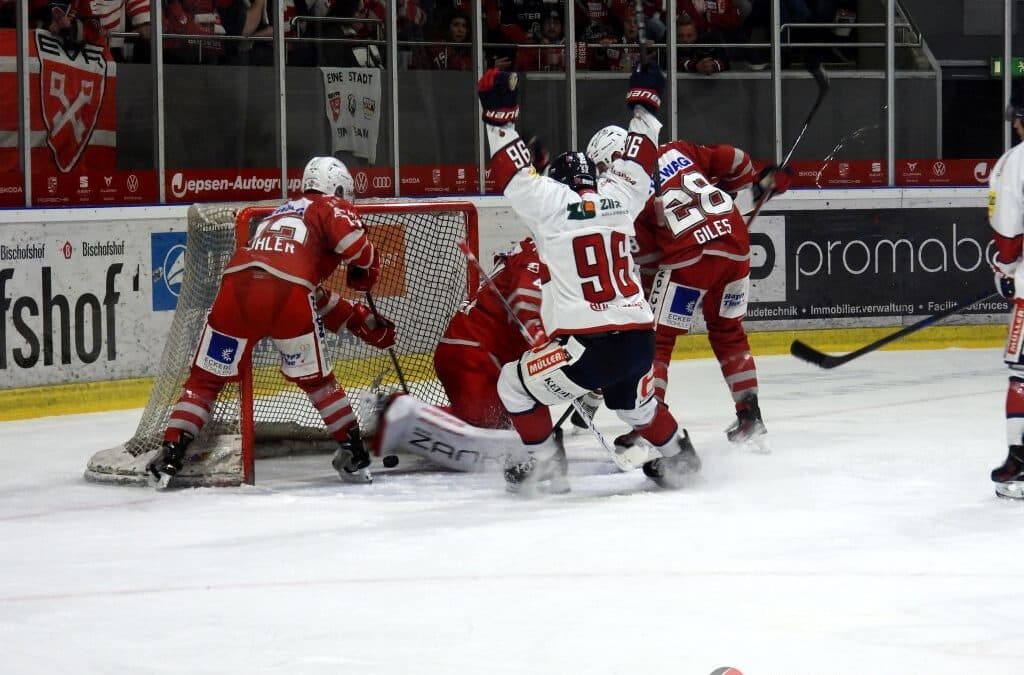 Eisbären Regensburg vs. Wölfe Freiburg am 11.10.24