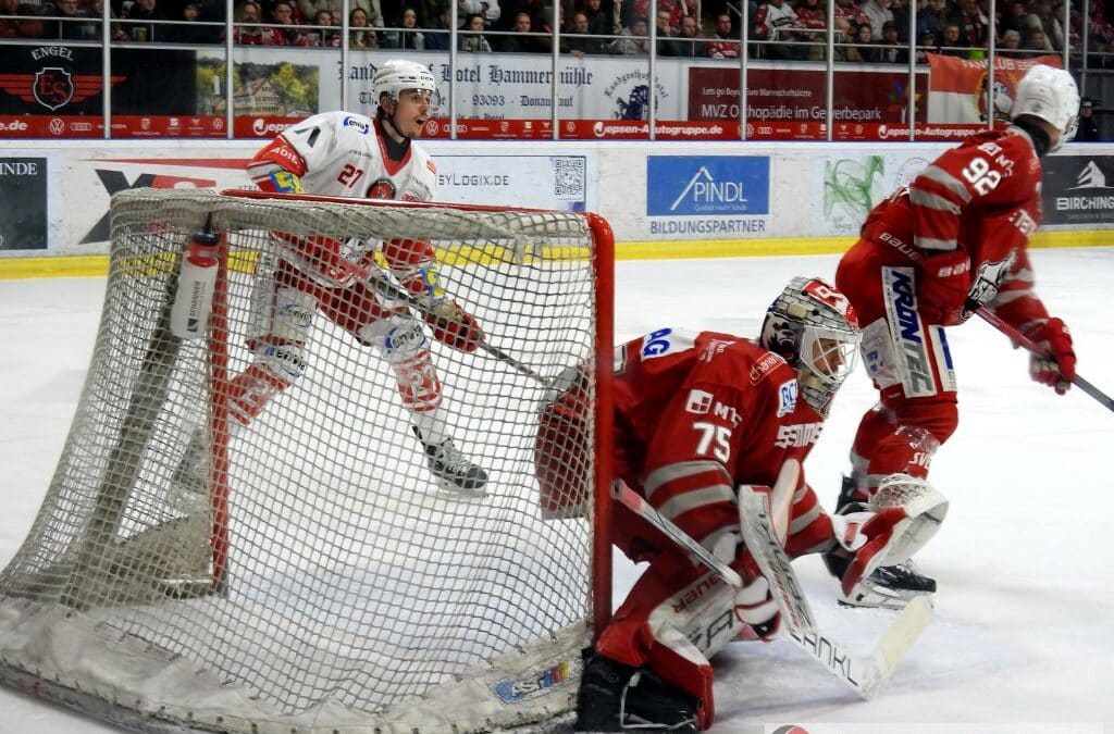 Eisbären Regensburg vs. Eispiraten Crimmitschau am 16.03.25