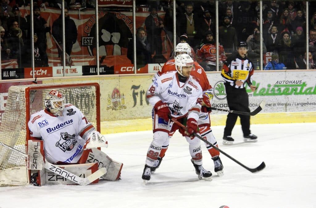 Eispiraten Crimmitschau vs. Eisbären Regensburg am 14.03.25