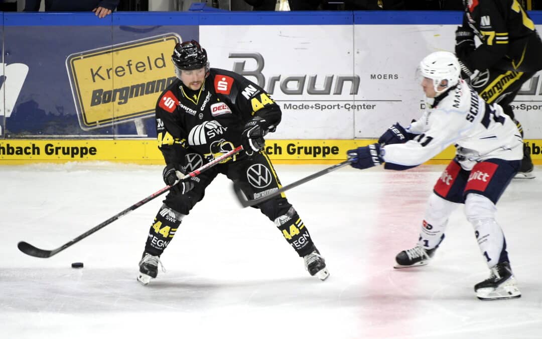 14.11.2025 Krefeld Pinguine vs. Blue Devils Weiden