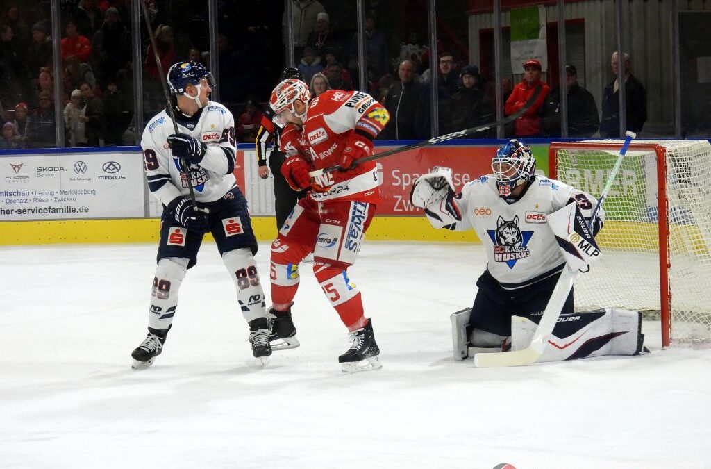 Eispiraten Crimmitschau vs. Kassel Huskies am 16.11.25