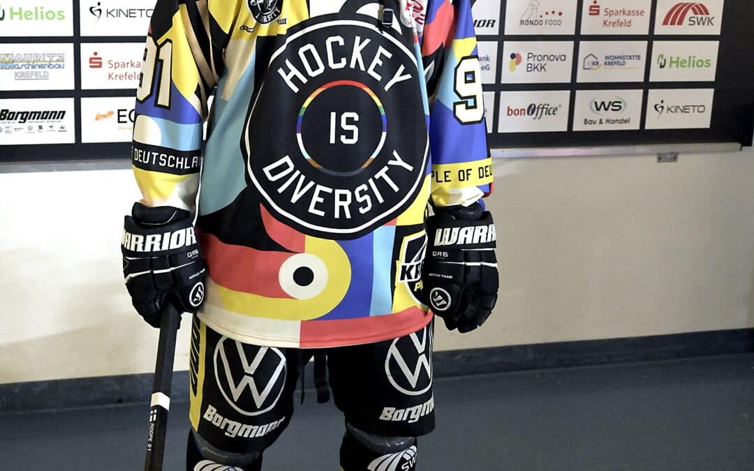 19.12.2025 Krefeld Pinguine vs Bietigheim Steelers