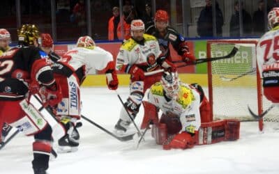 Eispiraten Crimmitschau vs. EV Landshut am 05.12.25
