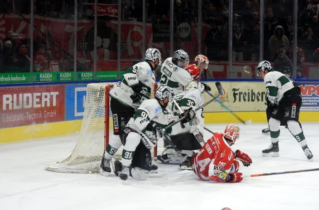 Eispiraten Crimmitschau vs. Bietigheim Steelers am 16.01.26