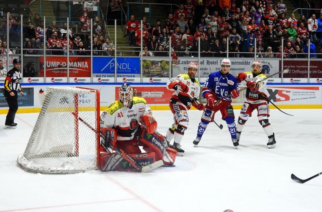 Eisbären Regensburg vs. Eispiraten Crimmitschau am 13.02.26